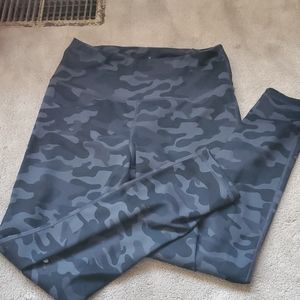 Danskin leggings